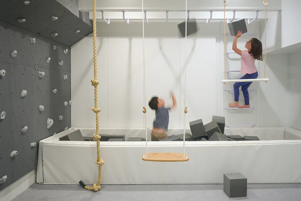 Minimalist Designs: Neutral Playroom Ideas