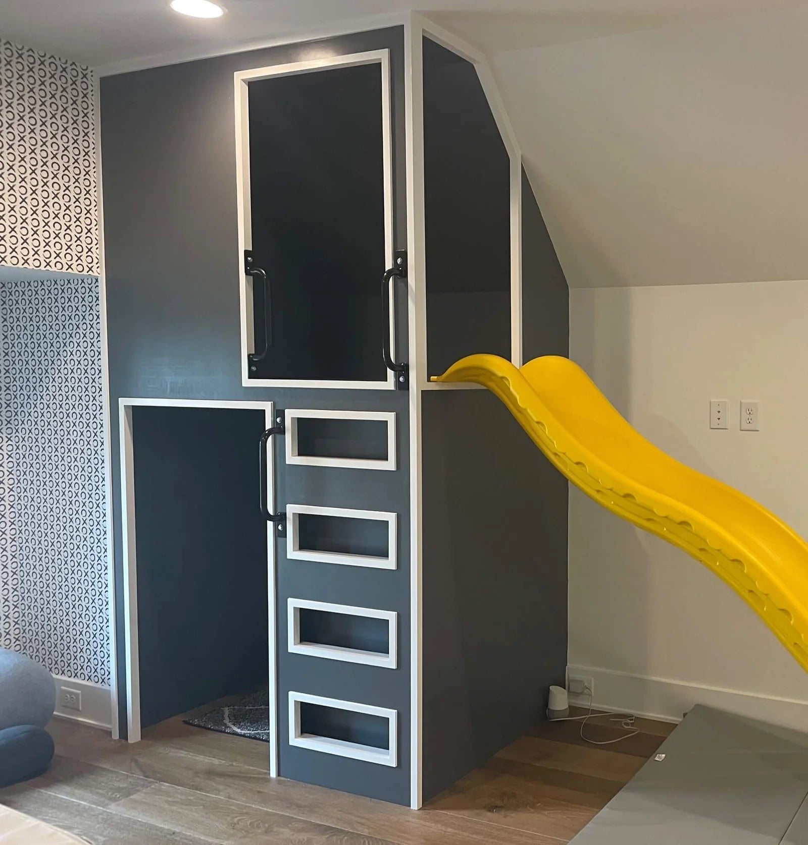 Smart Playrooms